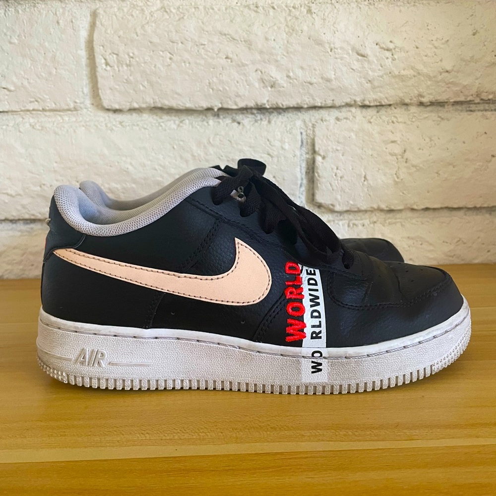 COPY - Nike AF1 Worldwide - women 7.5